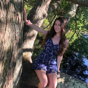 Meet your Posher, Juliana